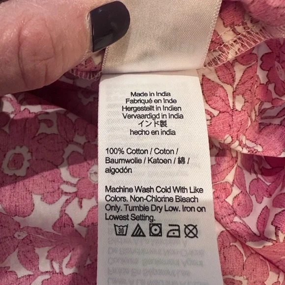 NWT Button-front ruffleneck popover in blushing meadow cotton poplin size large - Picture 8 of 8